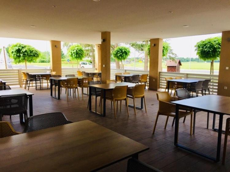 Restavracija In Prenocisca Carda Hotel Martjanci Exterior foto