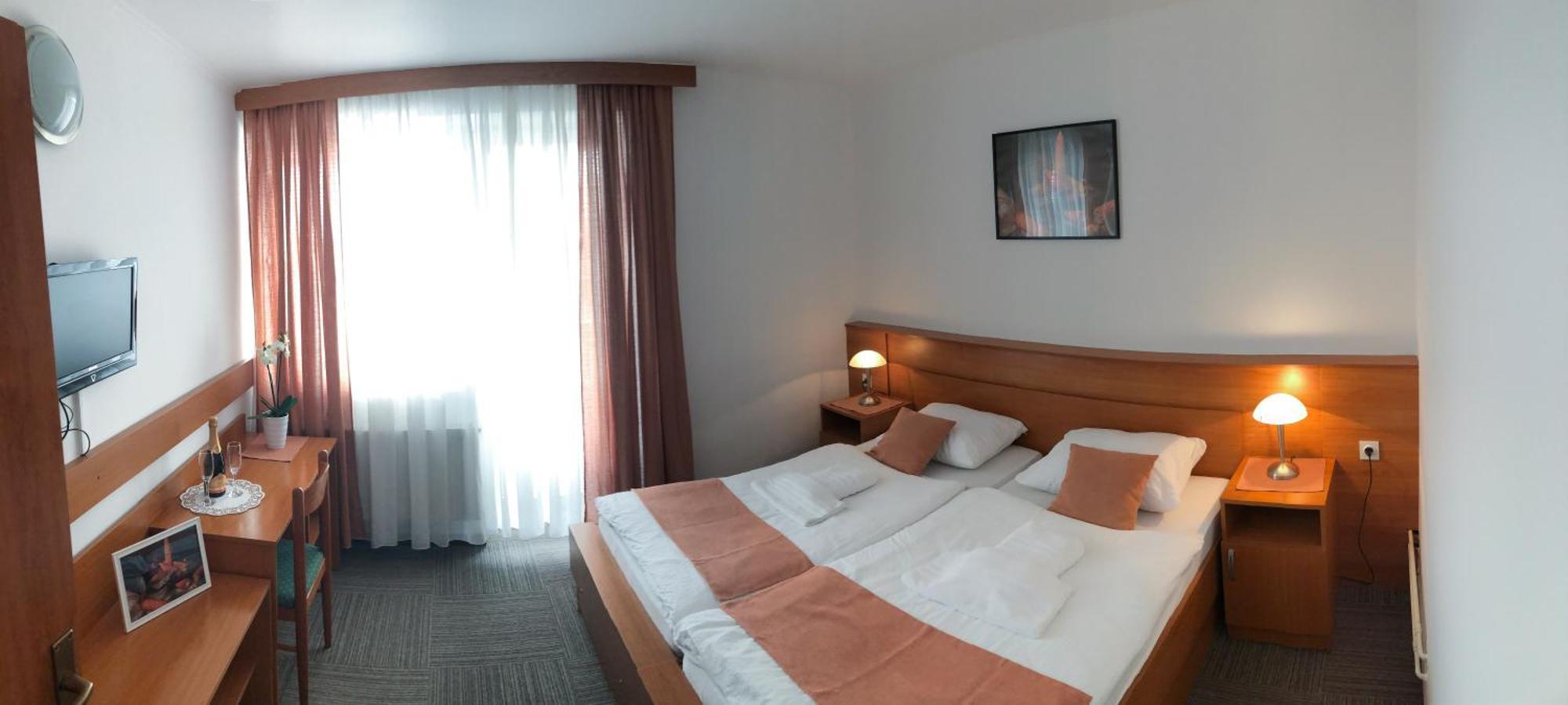 Restavracija In Prenocisca Carda Hotel Martjanci Exterior foto